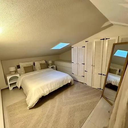 Charmant Appartement Apartmán Cogolin